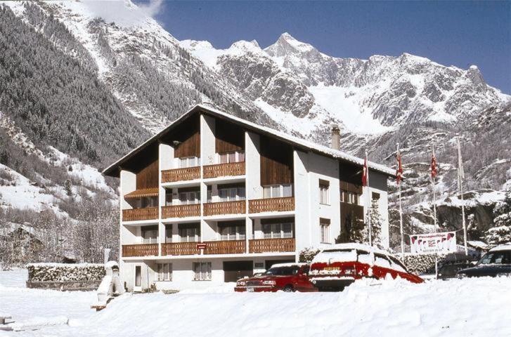 Casa Yolanda Familienwohnung Mireille Fiesch Bagian luar foto